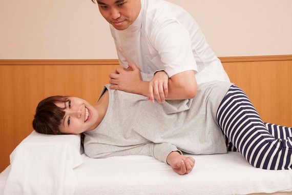 女性２